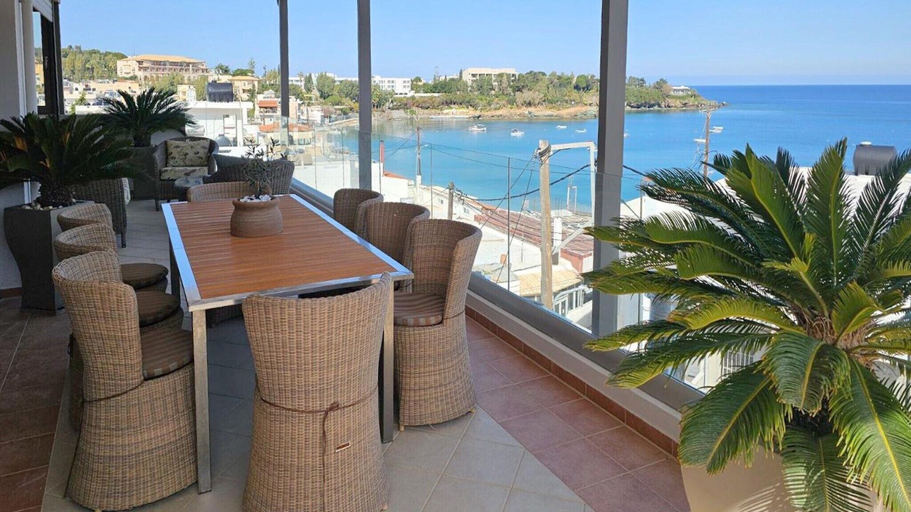 Photo of Patio Balcony in Agia Pelagia