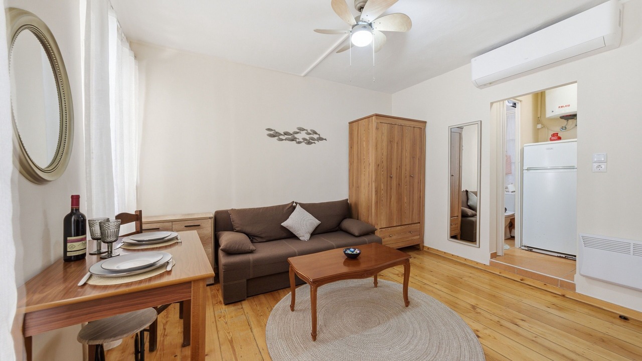 Photo of Livingroom in Old Town