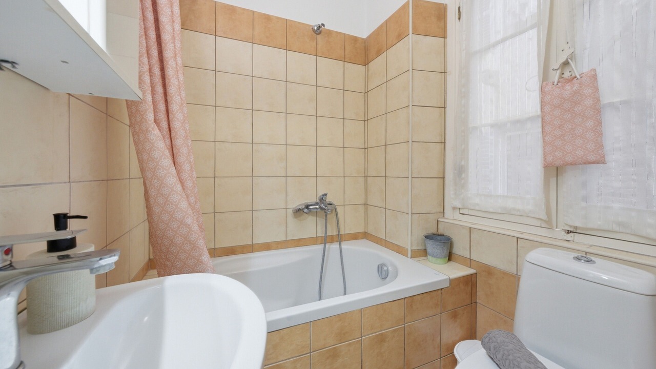 Photo of Bathroom in Old Town