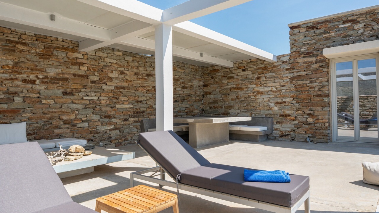 Photo of Patio Balcony in Ios
