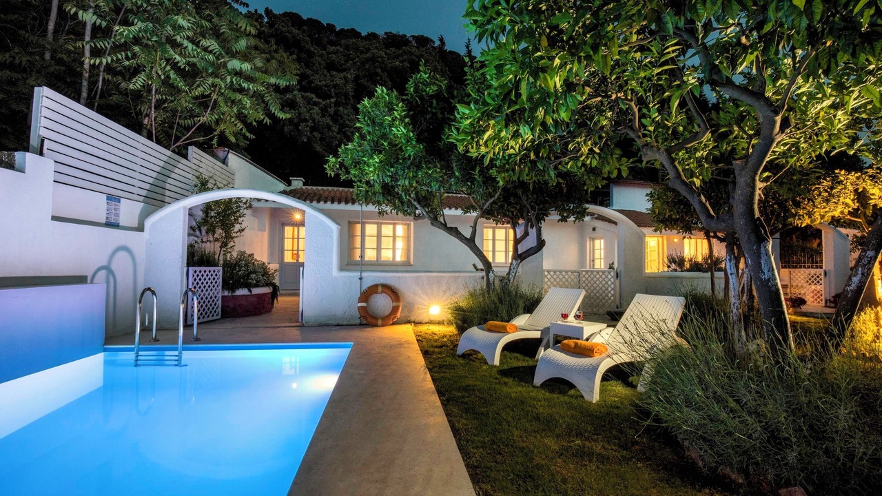 Photo of Outdoor in Ixia