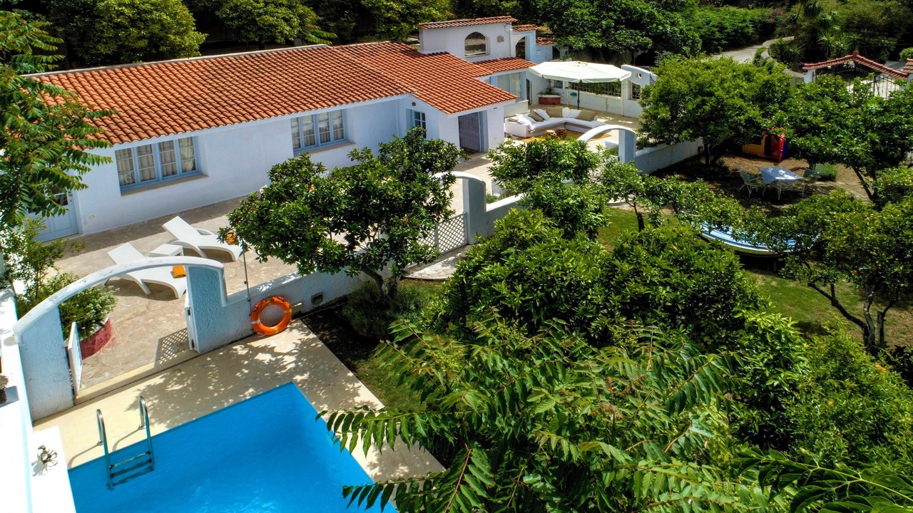 Photo of Outdoor in Ixia