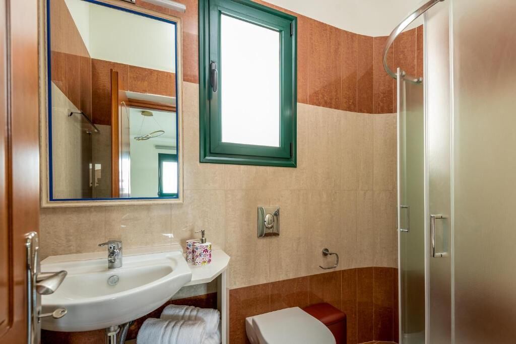 Photo of Bathroom in Kallithea
