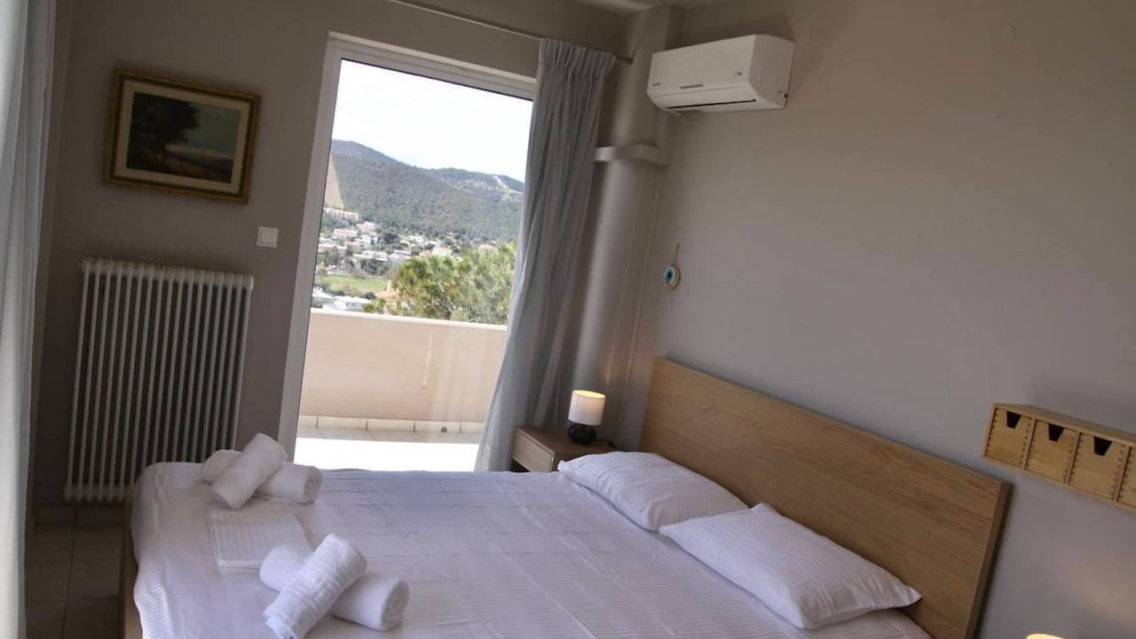 Photo of Bedroom in Lavreotiki