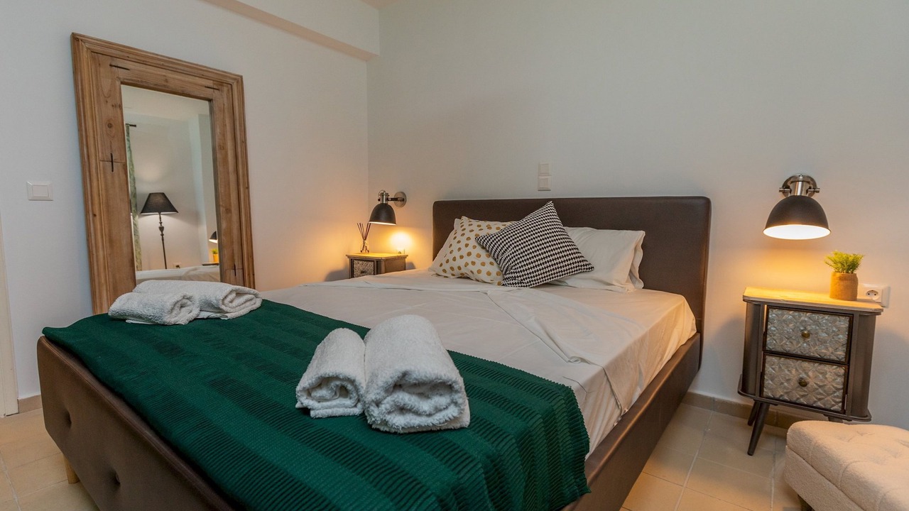 Photo of Bedroom in Tselendata