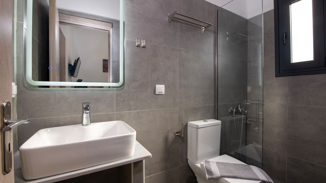 Photo of Bathroom in Halepa