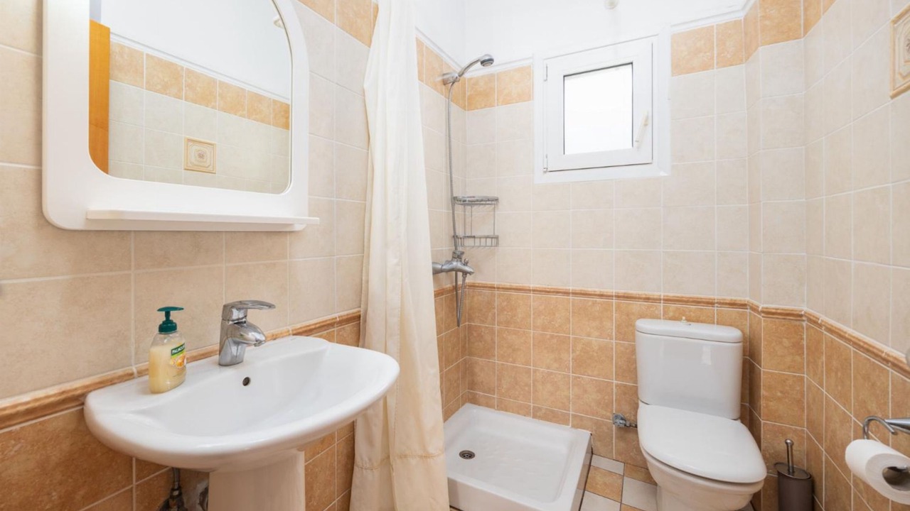 Photo of Bathroom in Kateleios