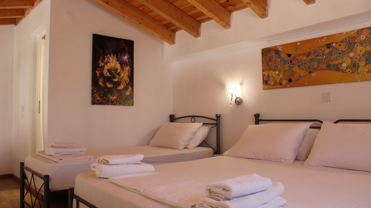 Photo of Bedroom in Ipsos