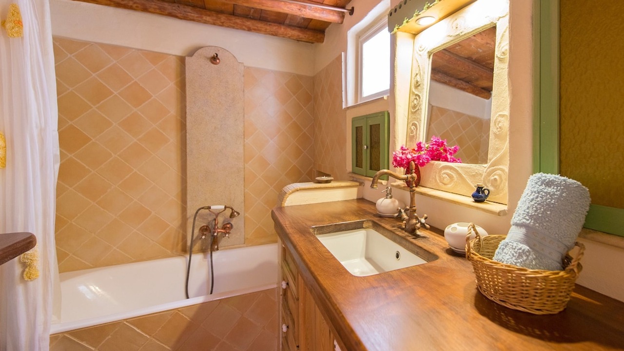 Photo of Bathroom in Koskinou