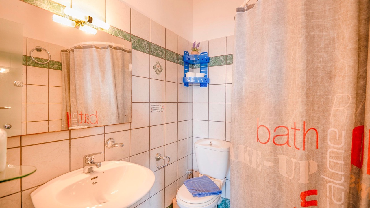 Photo of Bathroom in Gaios