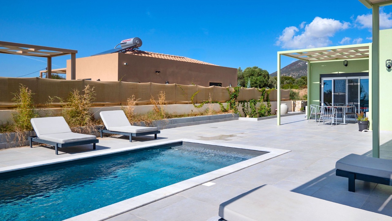 Photo of Outdoor in Karavados