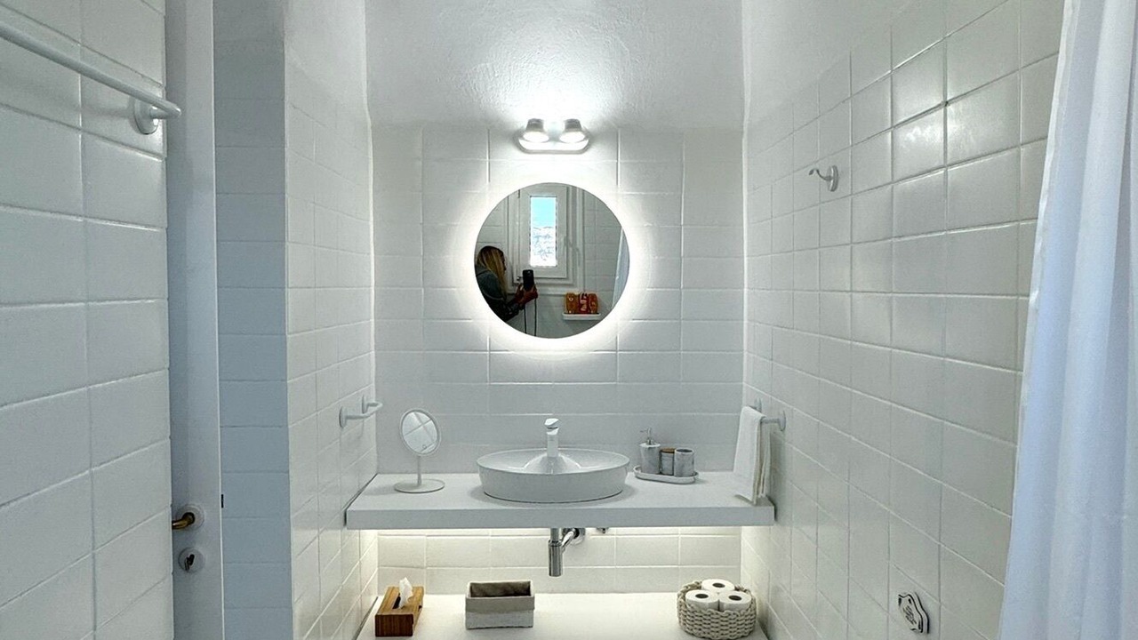 Photo of Bathroom in Kanalia