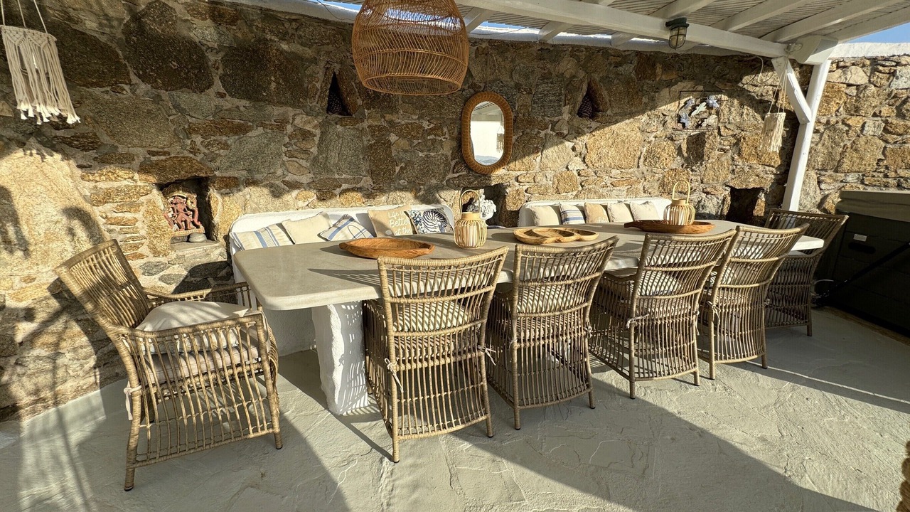 Photo of Outdoor in Kanalia
