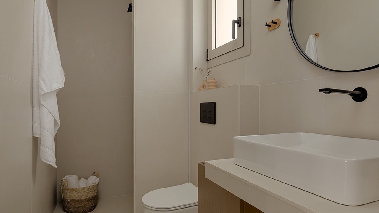 Photo of Bathroom in Mytikas