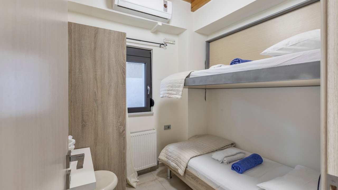 Photo of Bedroom in Filaki