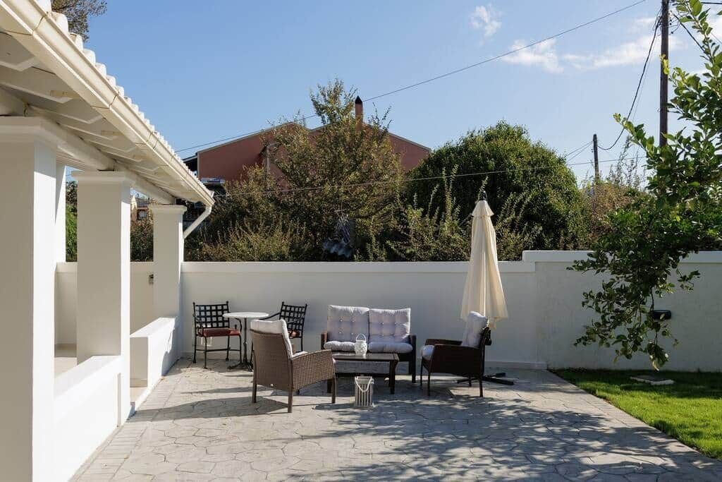 Photo of Patio Balcony in Alepou