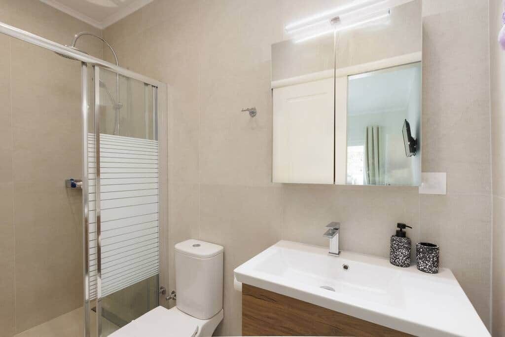 Photo of Bathroom in Alepou