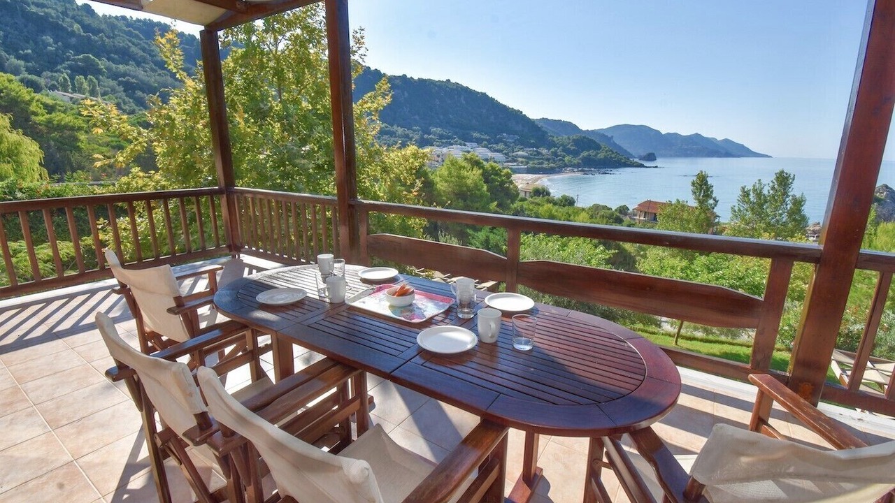 Photo of Outdoor in Sinarades