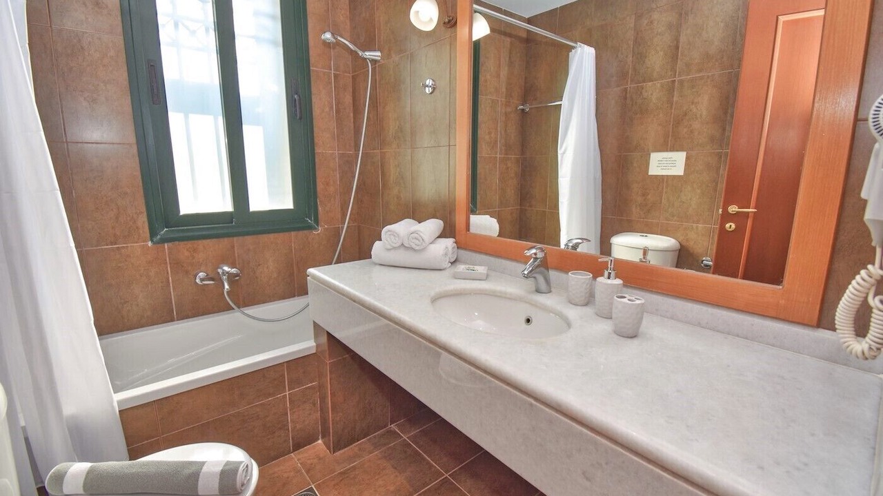 Photo of Bathroom in Sinarades