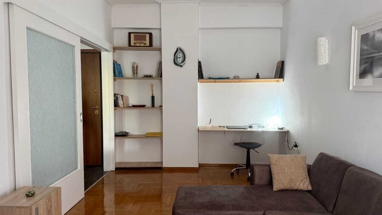 Photo of Livingroom in Petralona