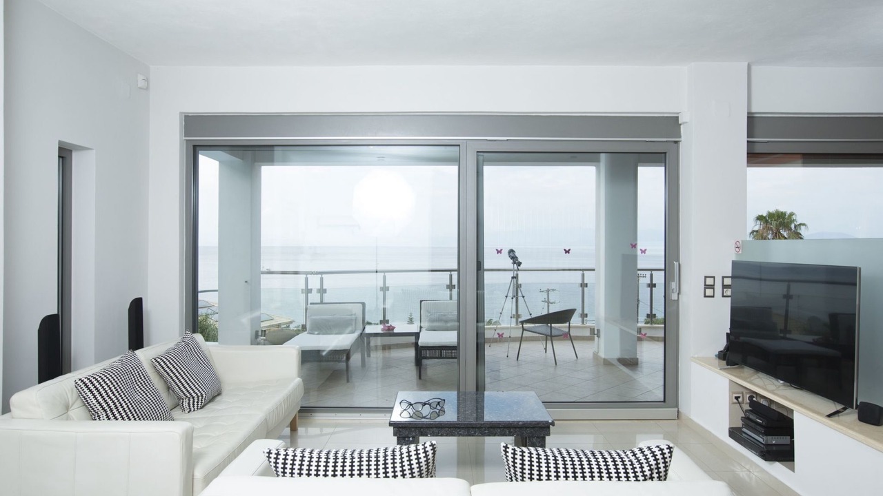 Photo of Livingroom in Notos