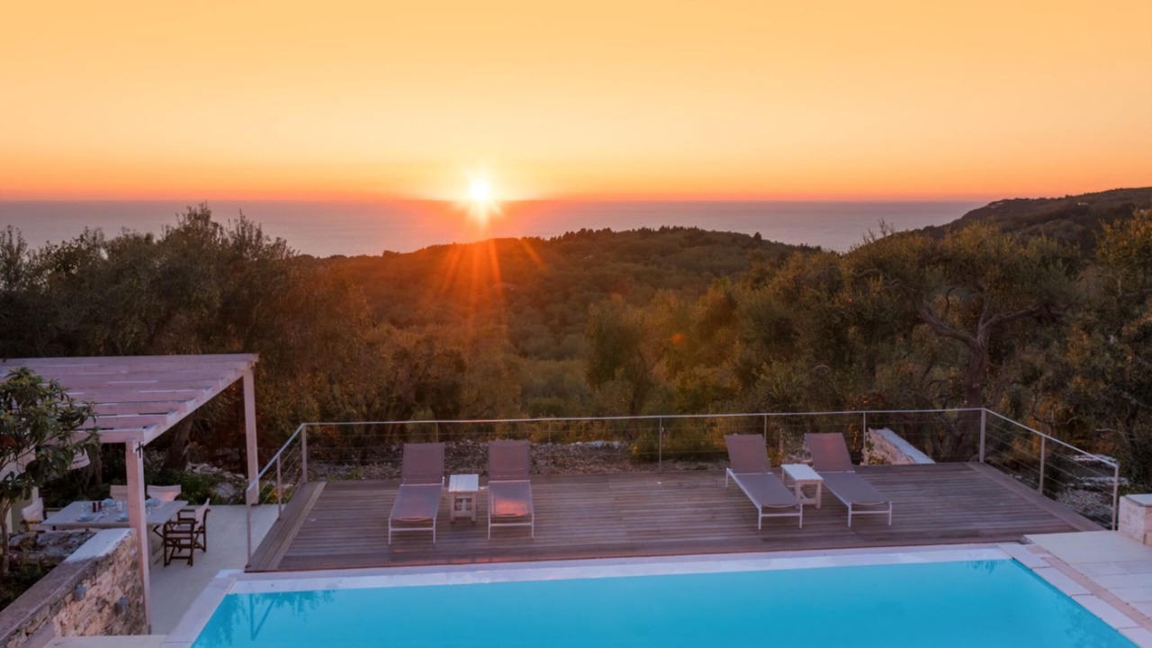 Photo of Others in Paxos