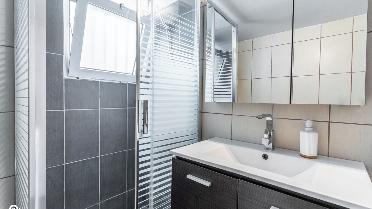 Photo of Bathroom in Goudi