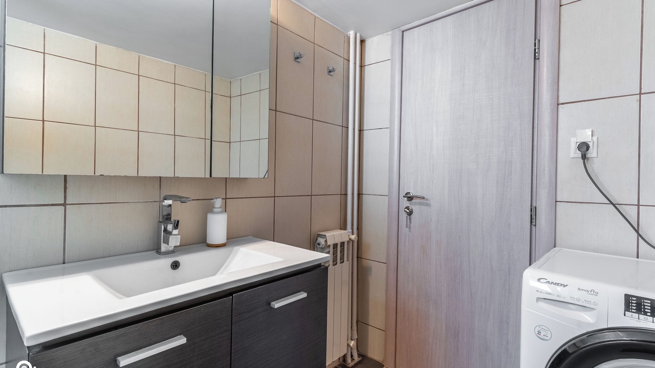 Photo of Bathroom in Goudi