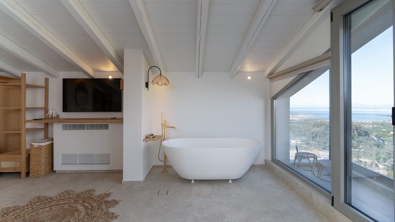 Photo of Bathroom in Apolpaina