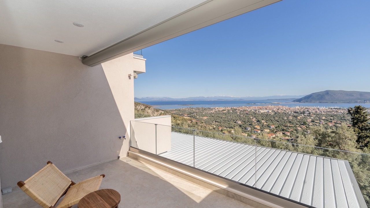 Photo of Outdoor in Apolpaina