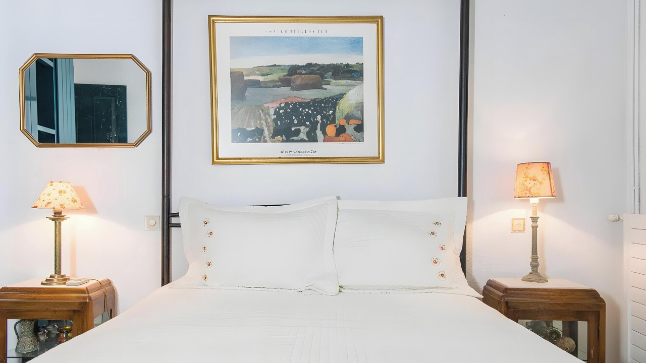 Photo of Bedroom in Aegina Town