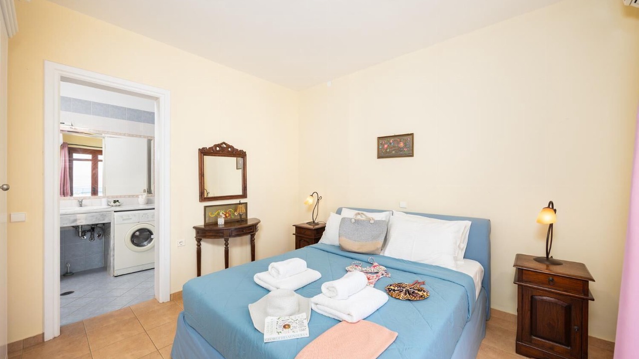 Photo of Bedroom in Plaka