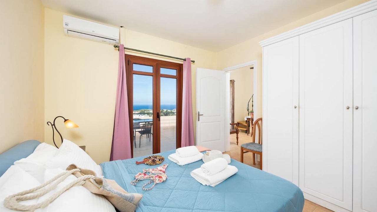 Photo of Bedroom in Plaka