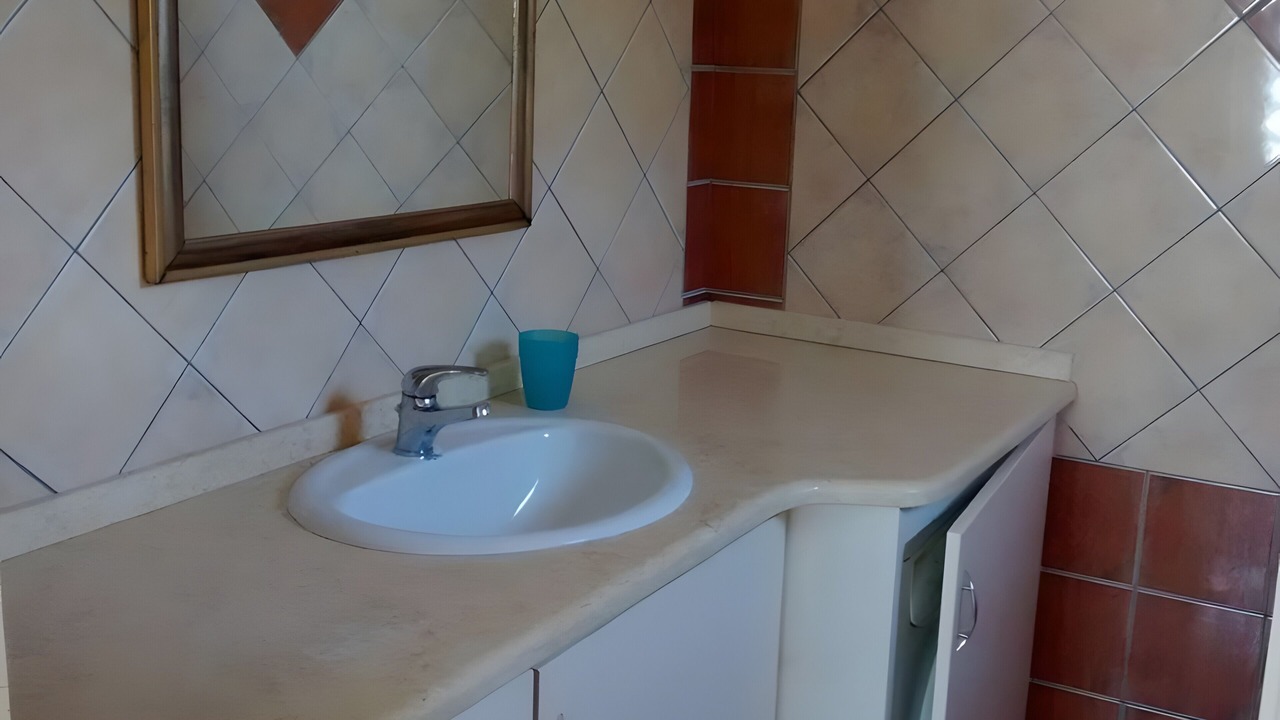 Photo of Bathroom in Gardenos
