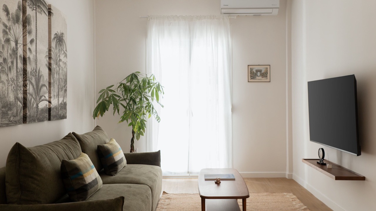 Photo of Livingroom in Petralona