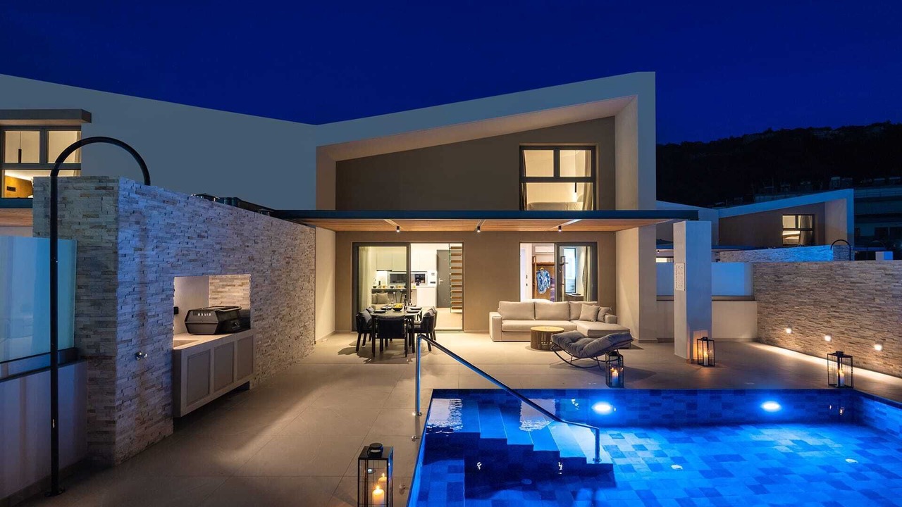 Photo of Outdoor in Ixia