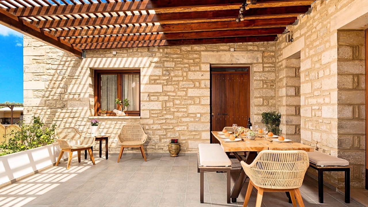 Photo of Outdoor in Kavallos