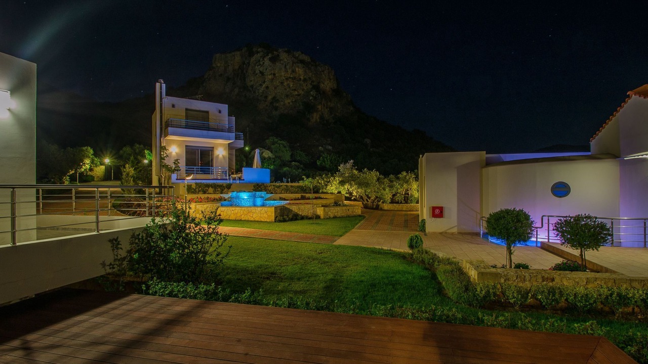 Photo of Outdoor in Nopigia