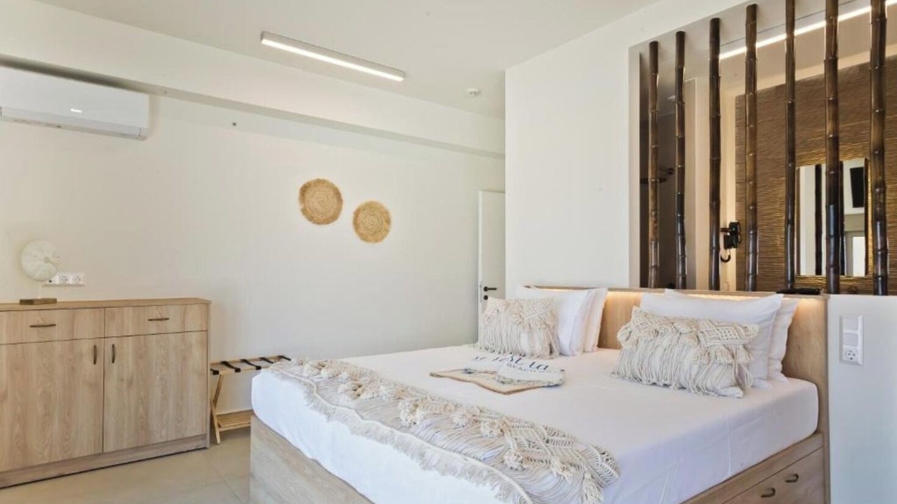 Photo of Bedroom in Amoopi