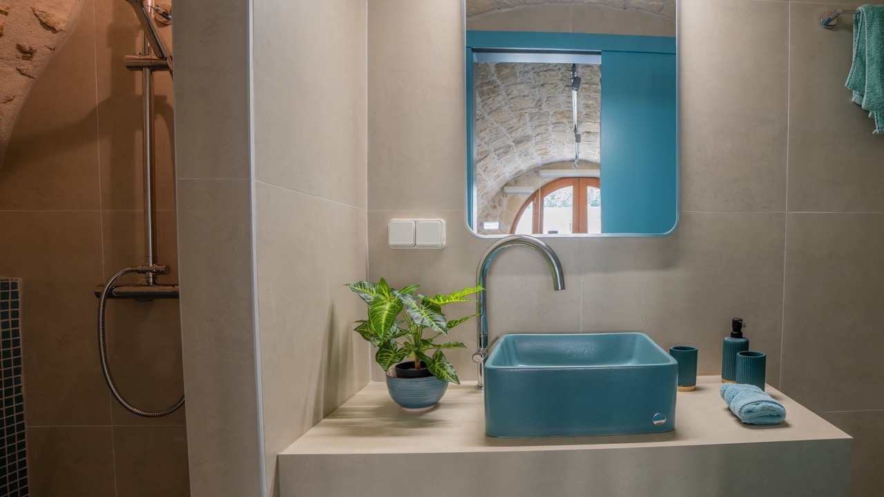 Photo of Bathroom in Prines
