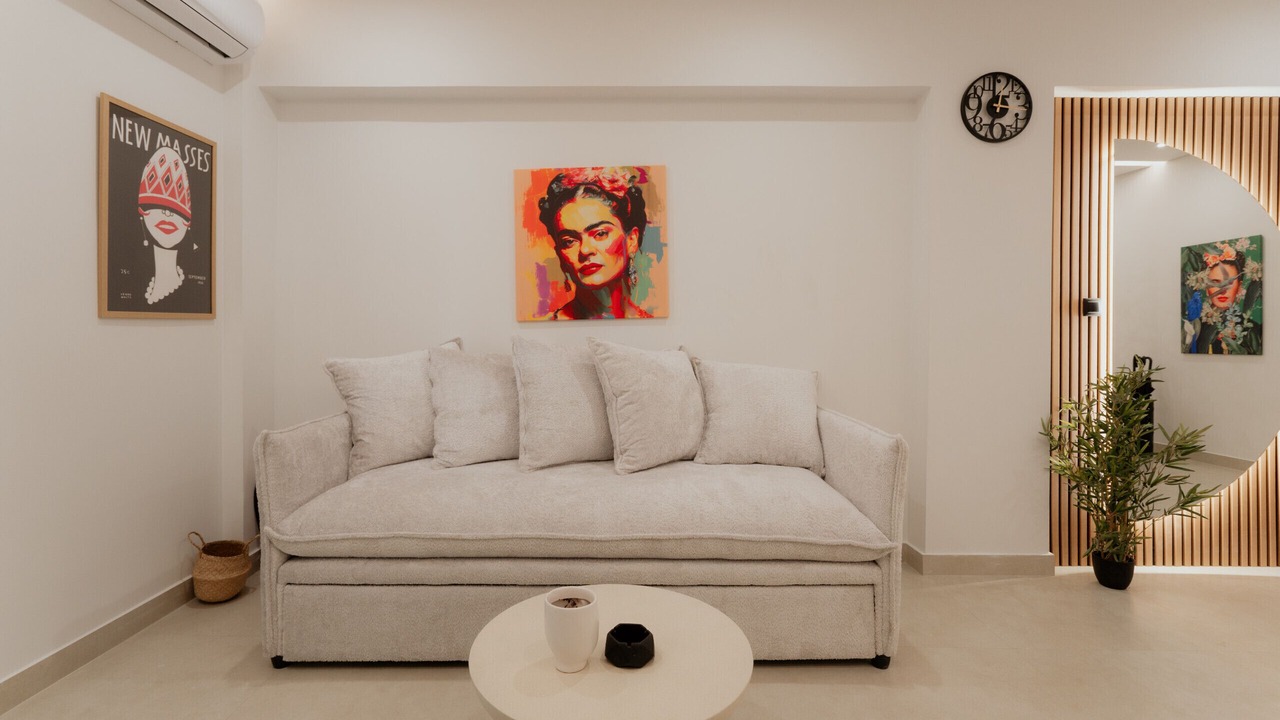Photo of Livingroom in Exarhia