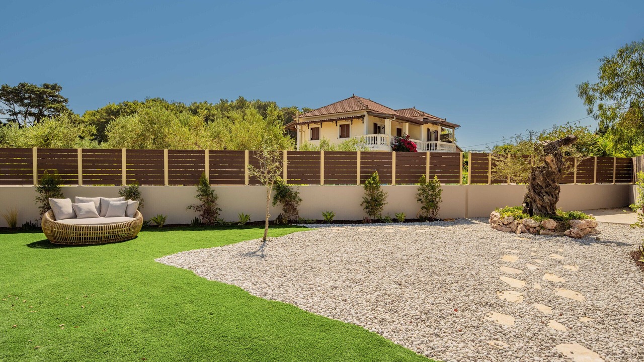 Photo of Outdoor in Vasilikos