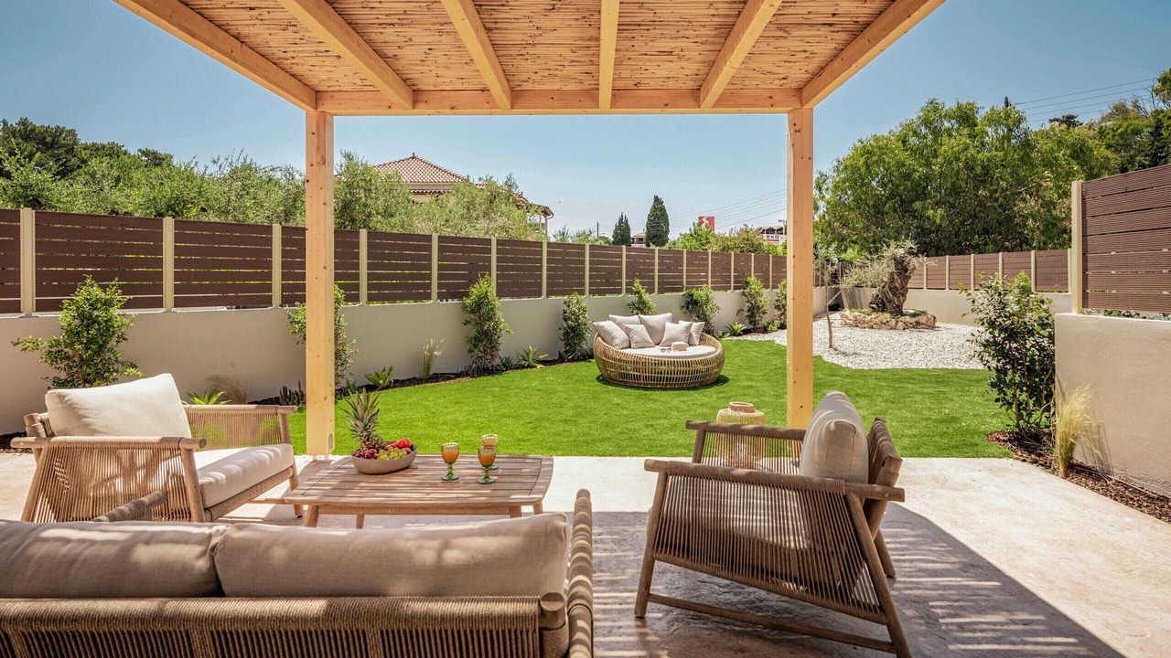 Photo of Patio Balcony in Vasilikos