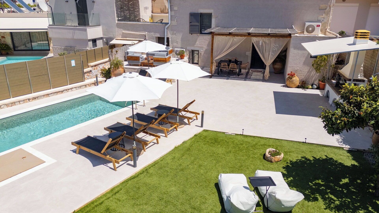 Photo of Outdoor in Plaka