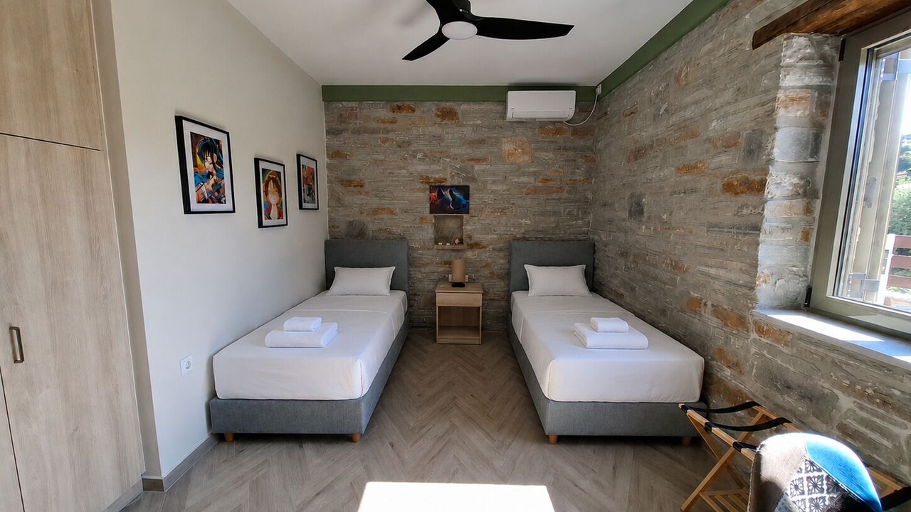 Photo of Bedroom in Nea Styra