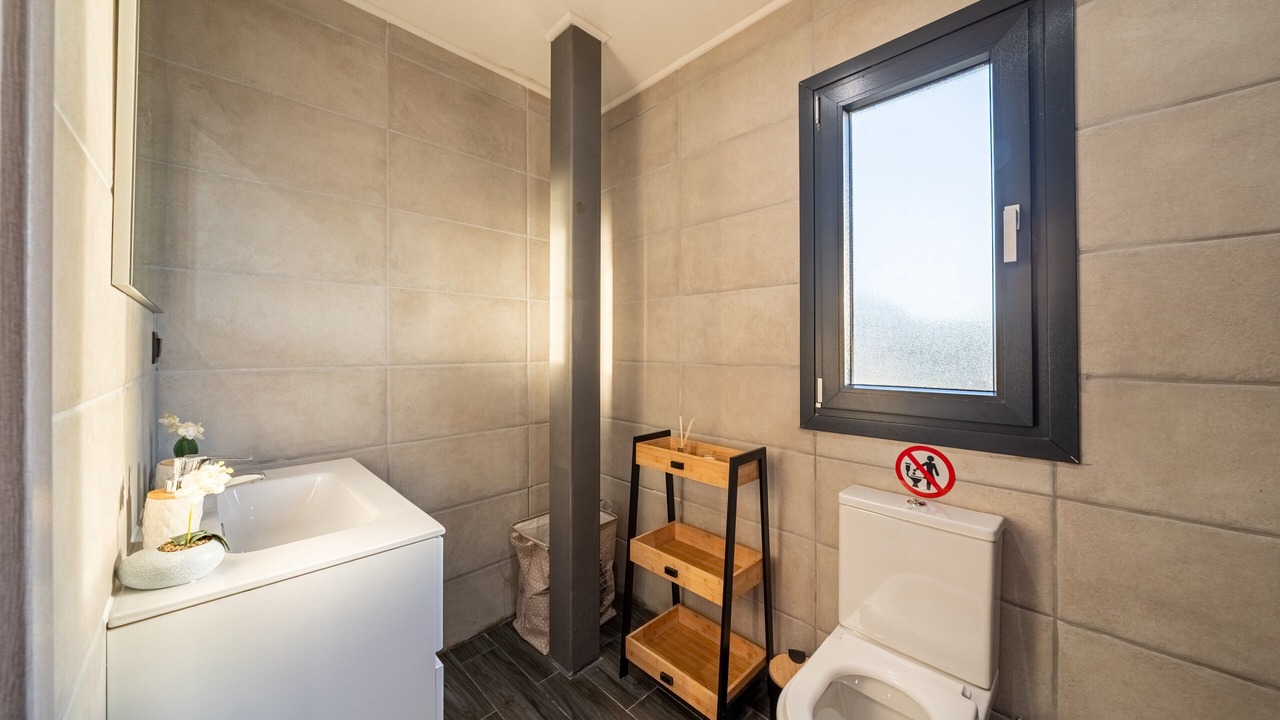 Photo of Bathroom in Lefkimmi