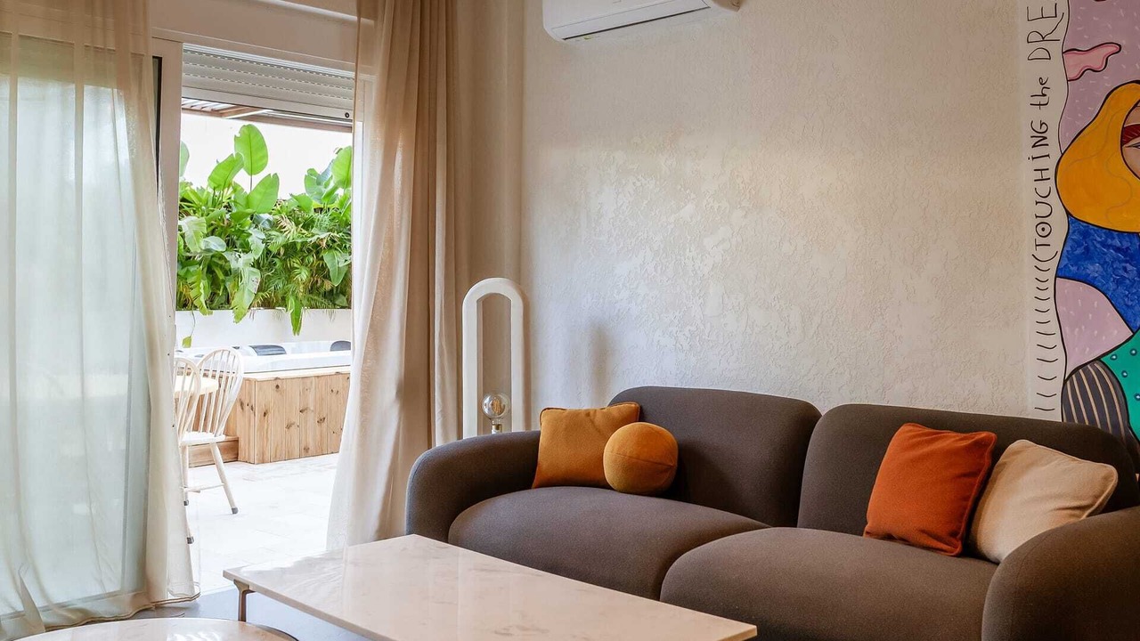 Photo of Livingroom in Kallithea