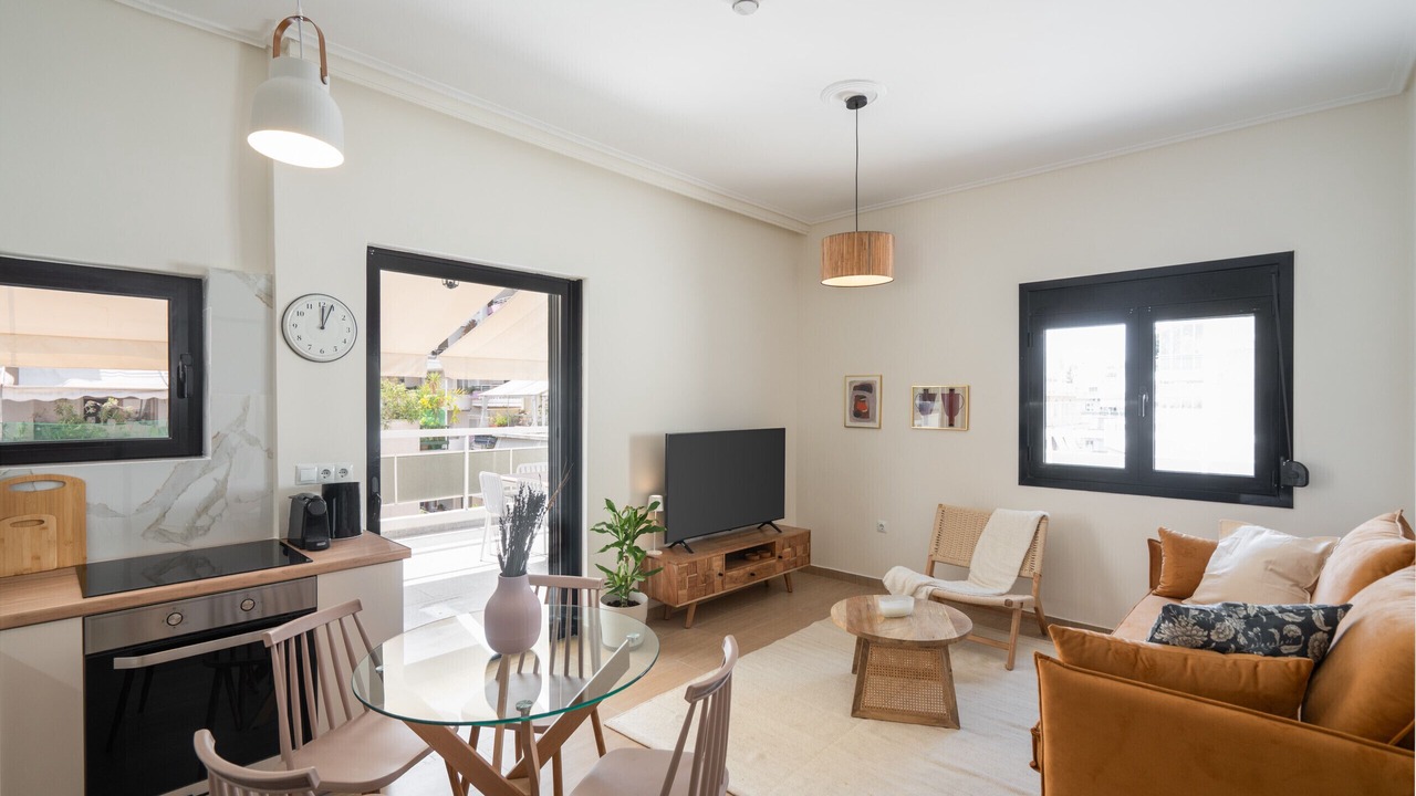 Photo of Livingroom in Petralona