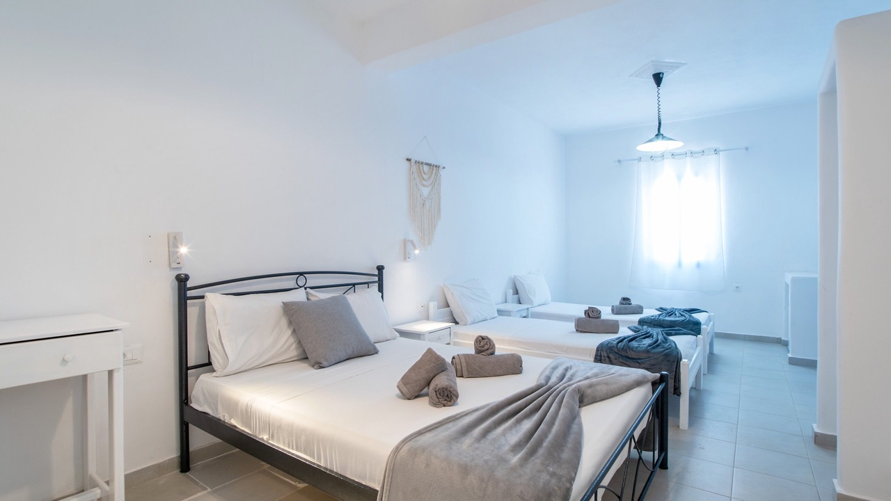 Photo of Bedroom in Perissa