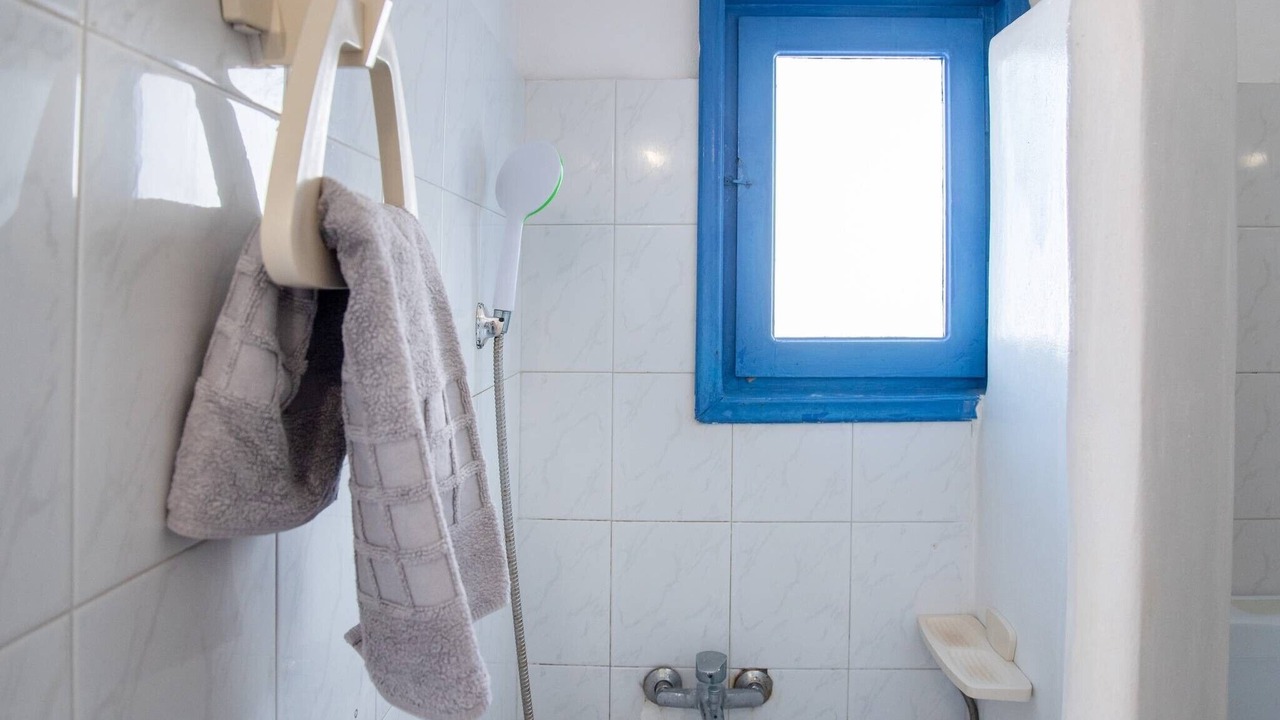 Photo of Bathroom in Perissa
